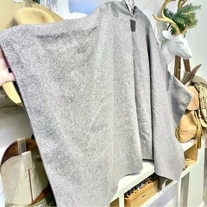 M0851 Wool boho Cape w equestrian southwestern farmhouse vibe